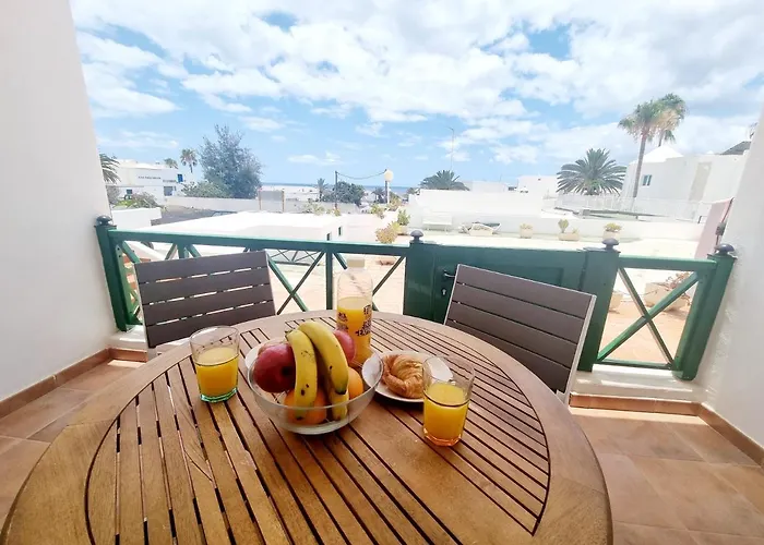 Malvasia 9 Puerto del Carmen (Lanzarote)